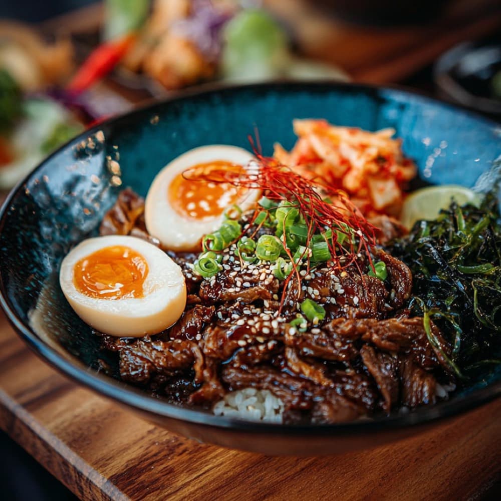 Lunch bowl at Yammi SöDER Gallerian in Helsingborg